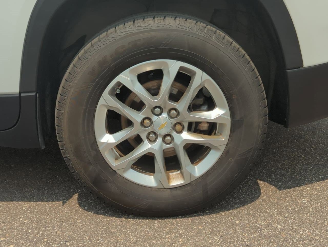 2018 Chevrolet Traverse LT 13
