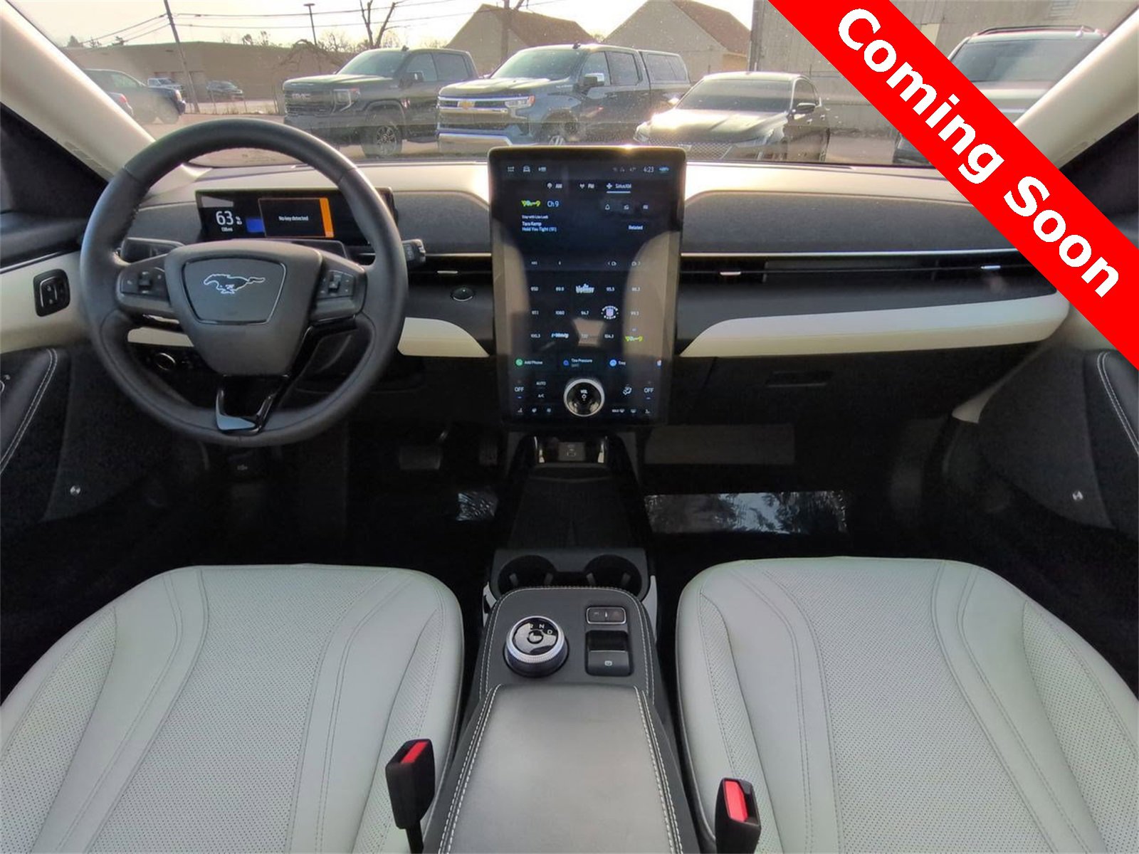 Thumbnail: 2023 Ford Mustang Mach-E - 14