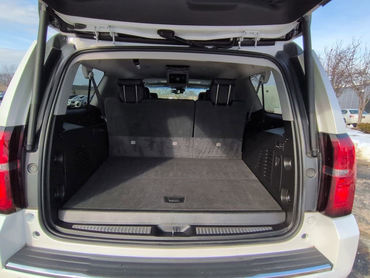 Thumbnail: 2019 Chevrolet Suburban - 37