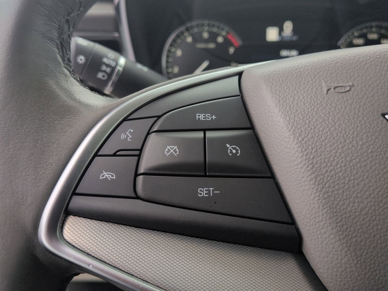 Thumbnail: 2024 Cadillac XT5 - 25