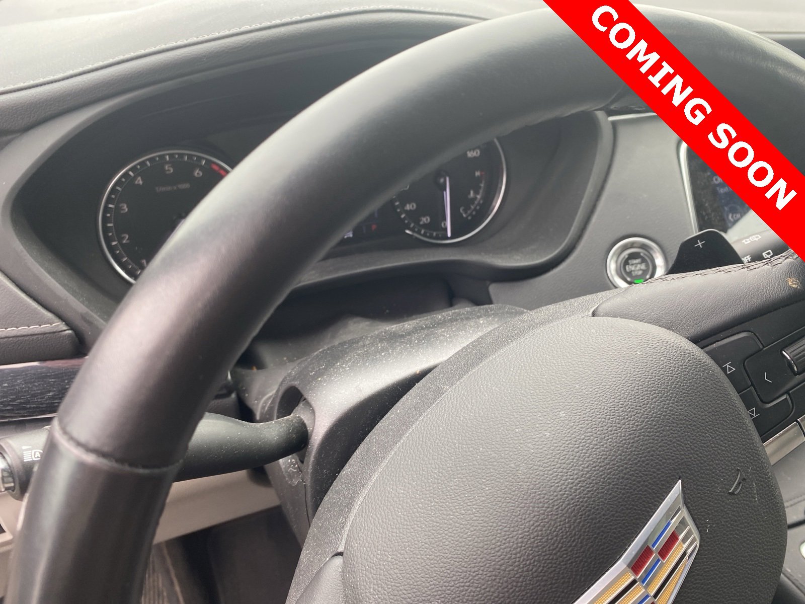 Thumbnail: 2022 Cadillac XT4 - 11