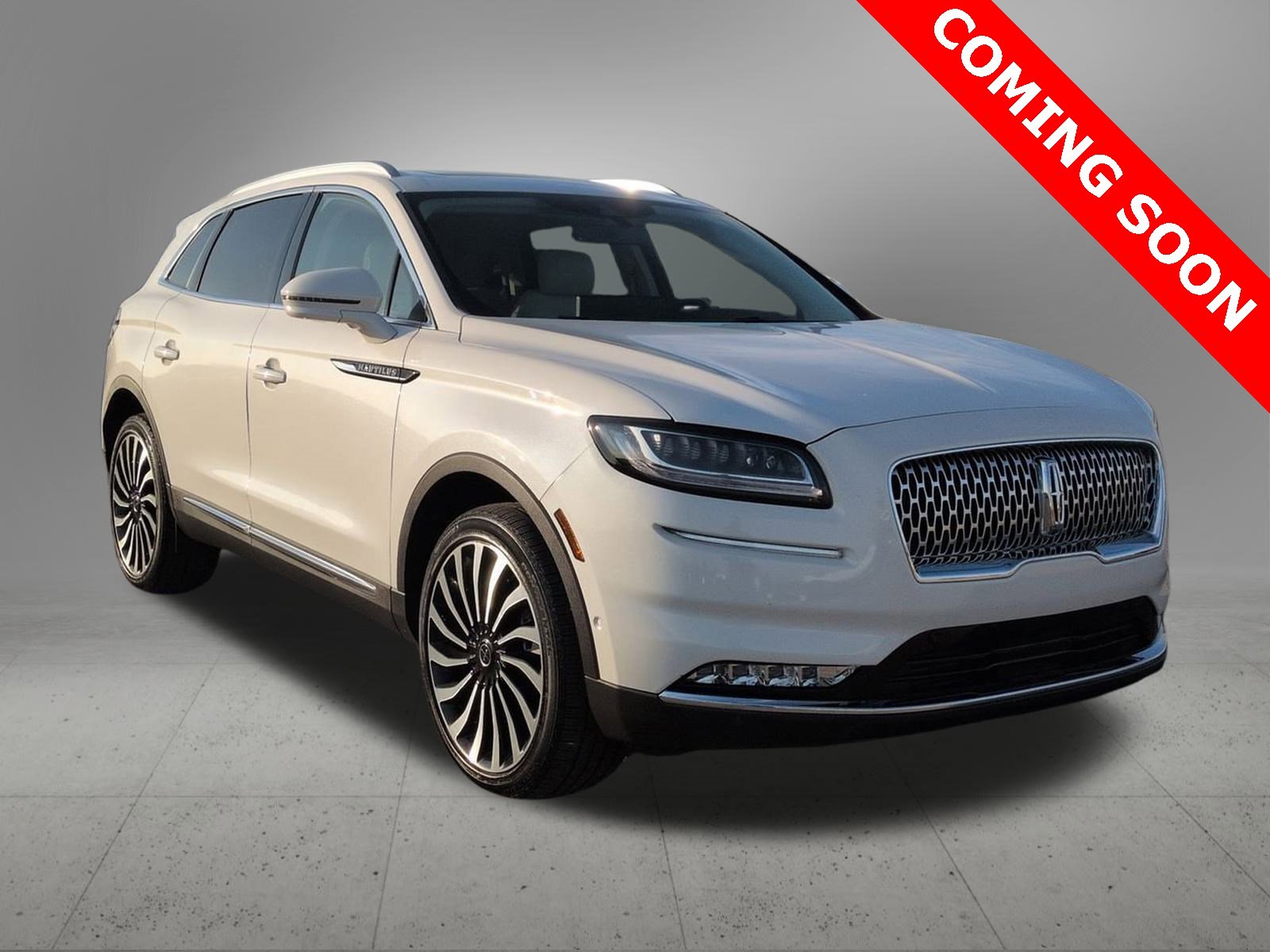 Thumbnail: 2023 Lincoln Nautilus - 8