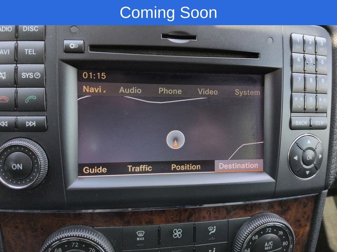 Thumbnail: 2011 Mercedes-Benz GL-Class - 30