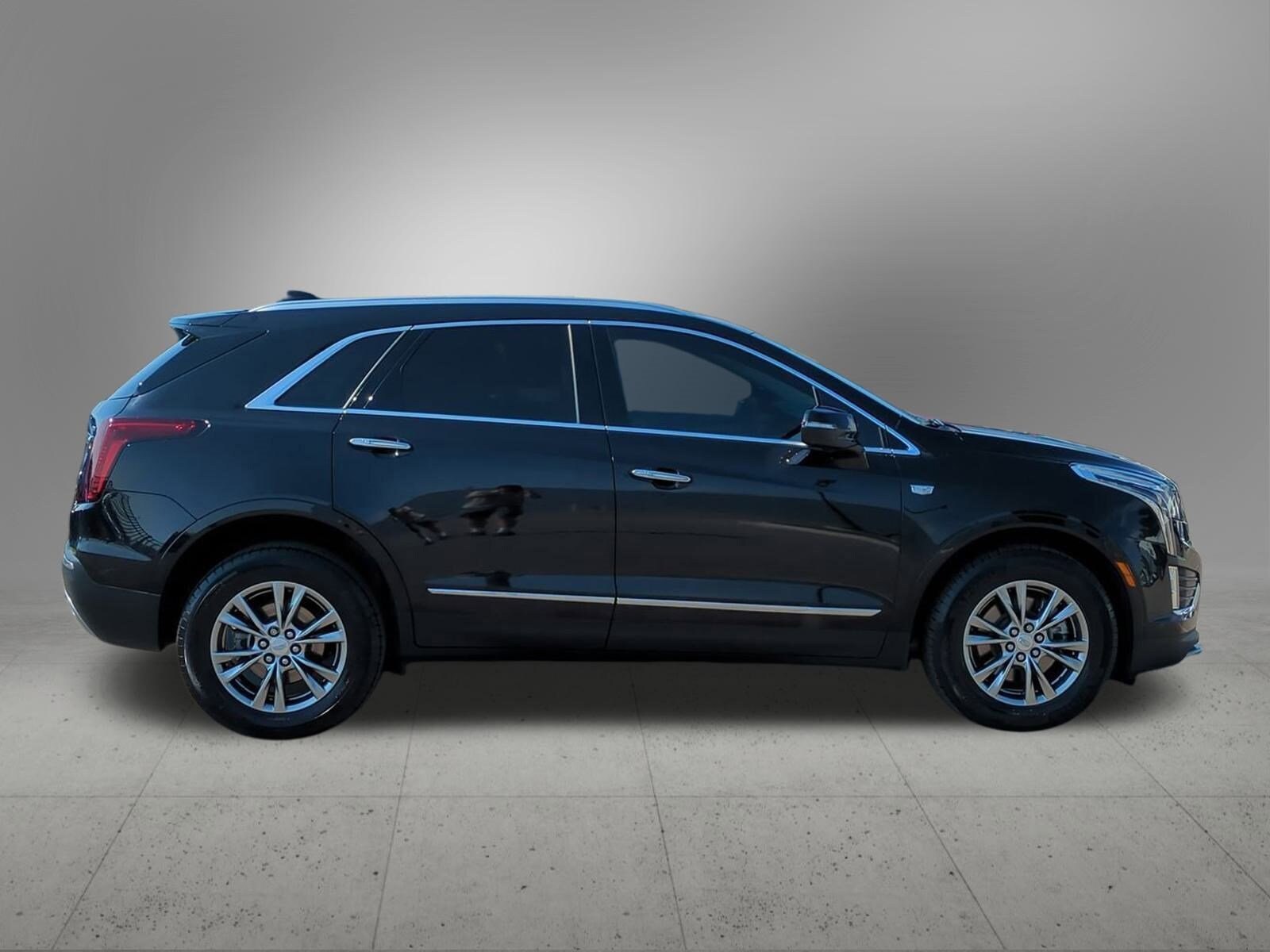 Thumbnail: 2022 Cadillac XT5 - 7