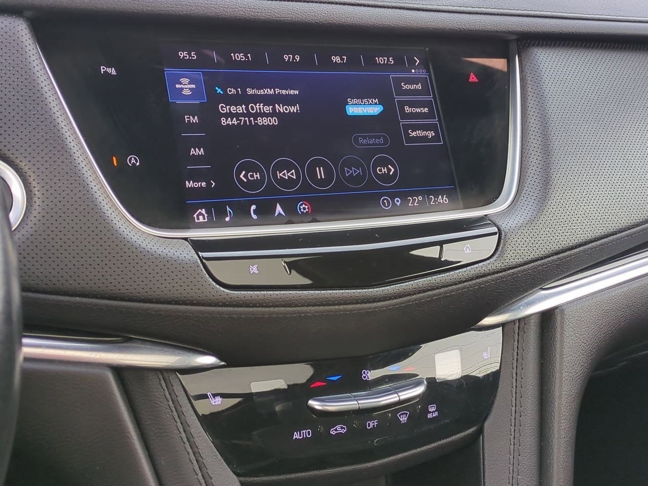 Thumbnail: 2023 Cadillac XT5 - 29