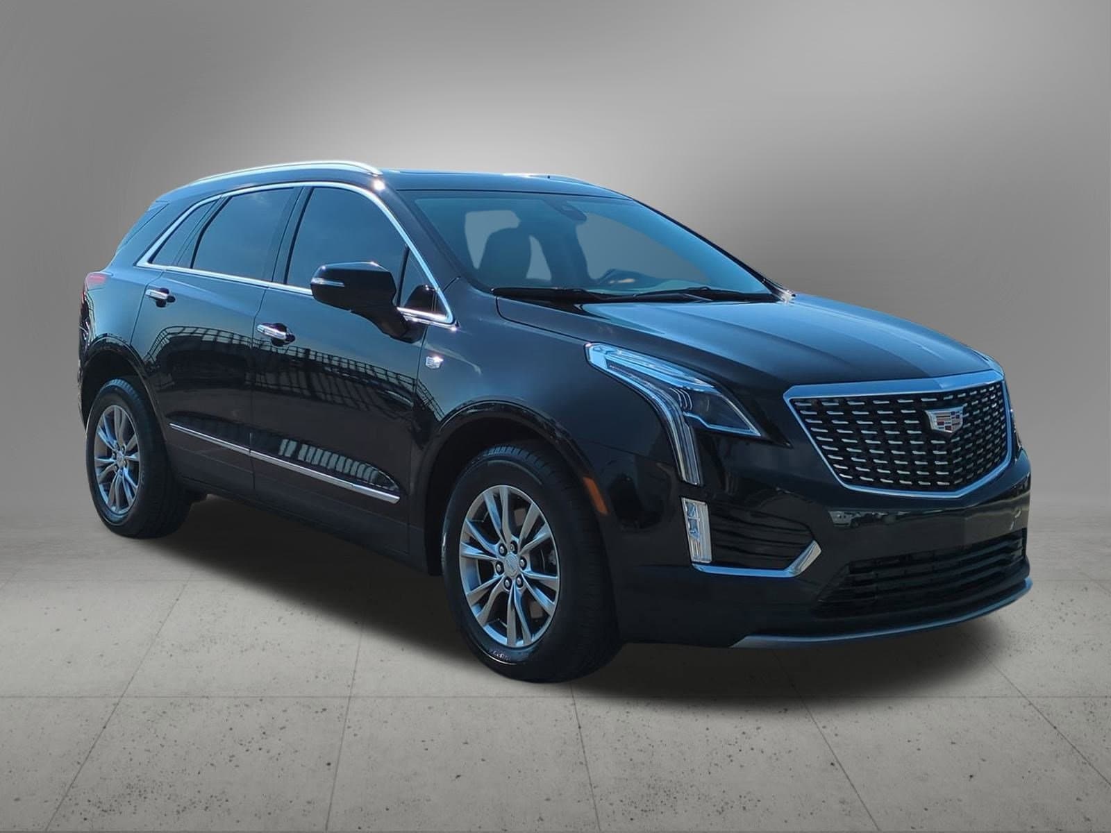 Thumbnail: 2022 Cadillac XT5 - 8