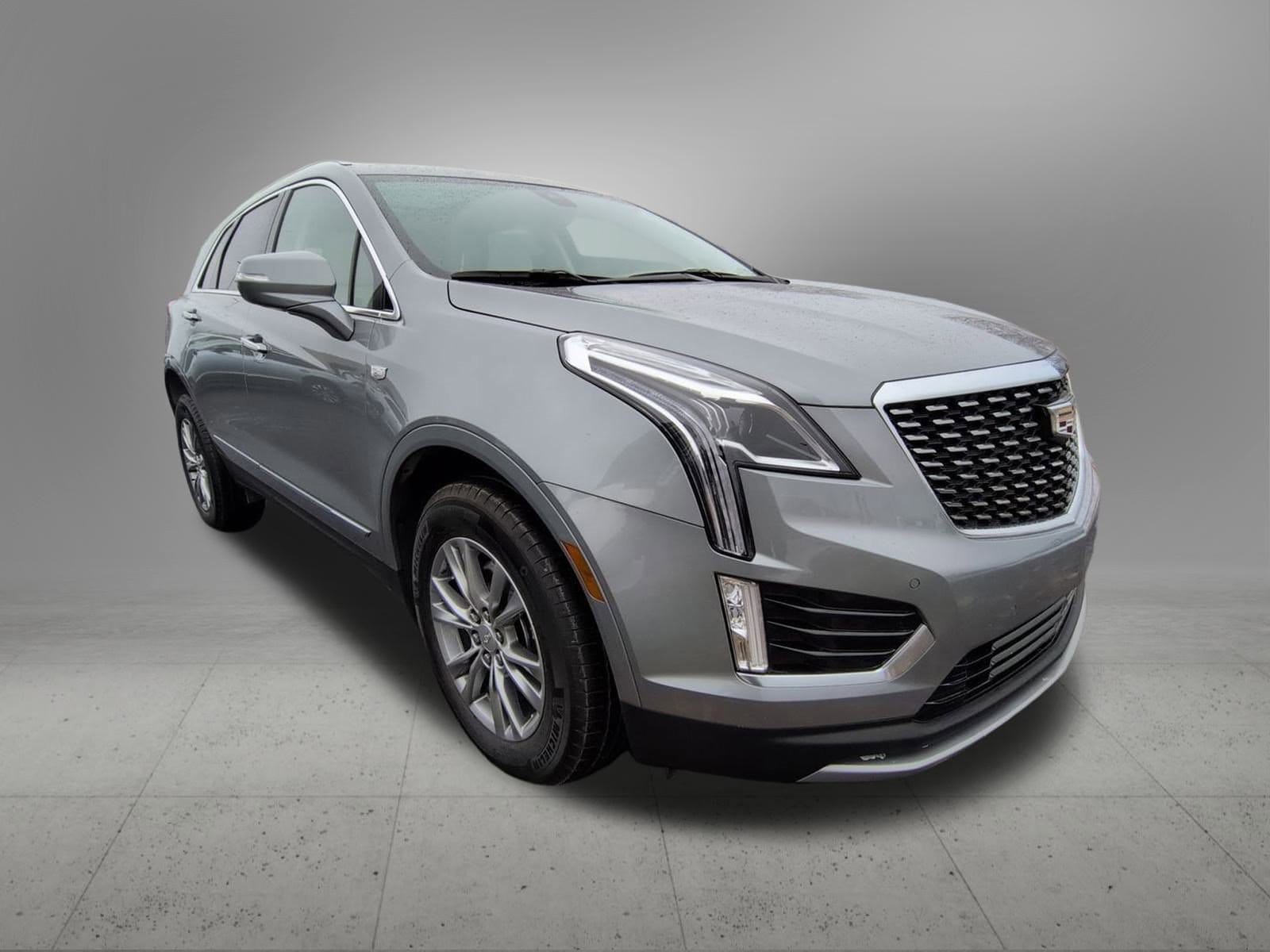 Thumbnail: 2023 Cadillac XT5 - 8