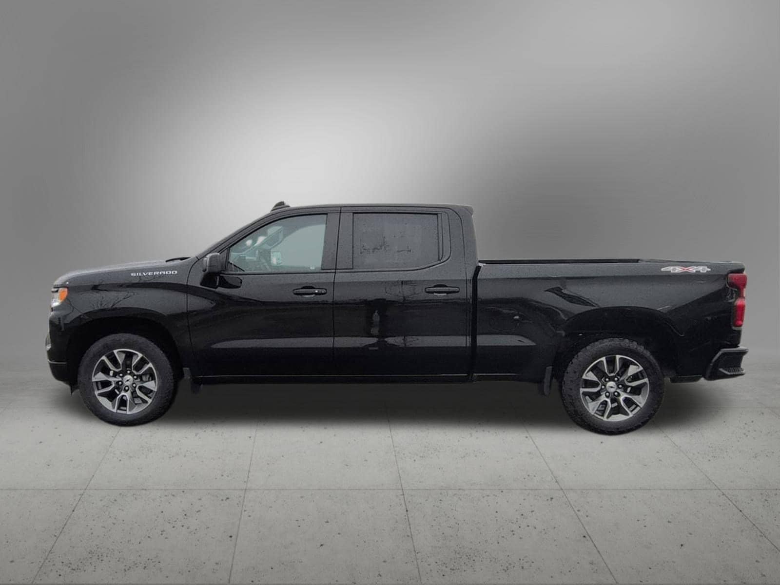 Thumbnail: 2023 Chevrolet Silverado 1500 - 3