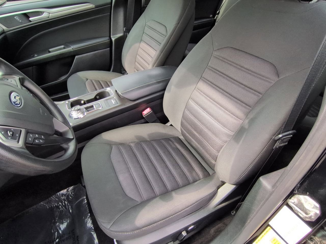 Thumbnail: 2018 Ford Fusion - 16