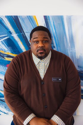 Staff member Keith Perry from ID_e14089feeb6c