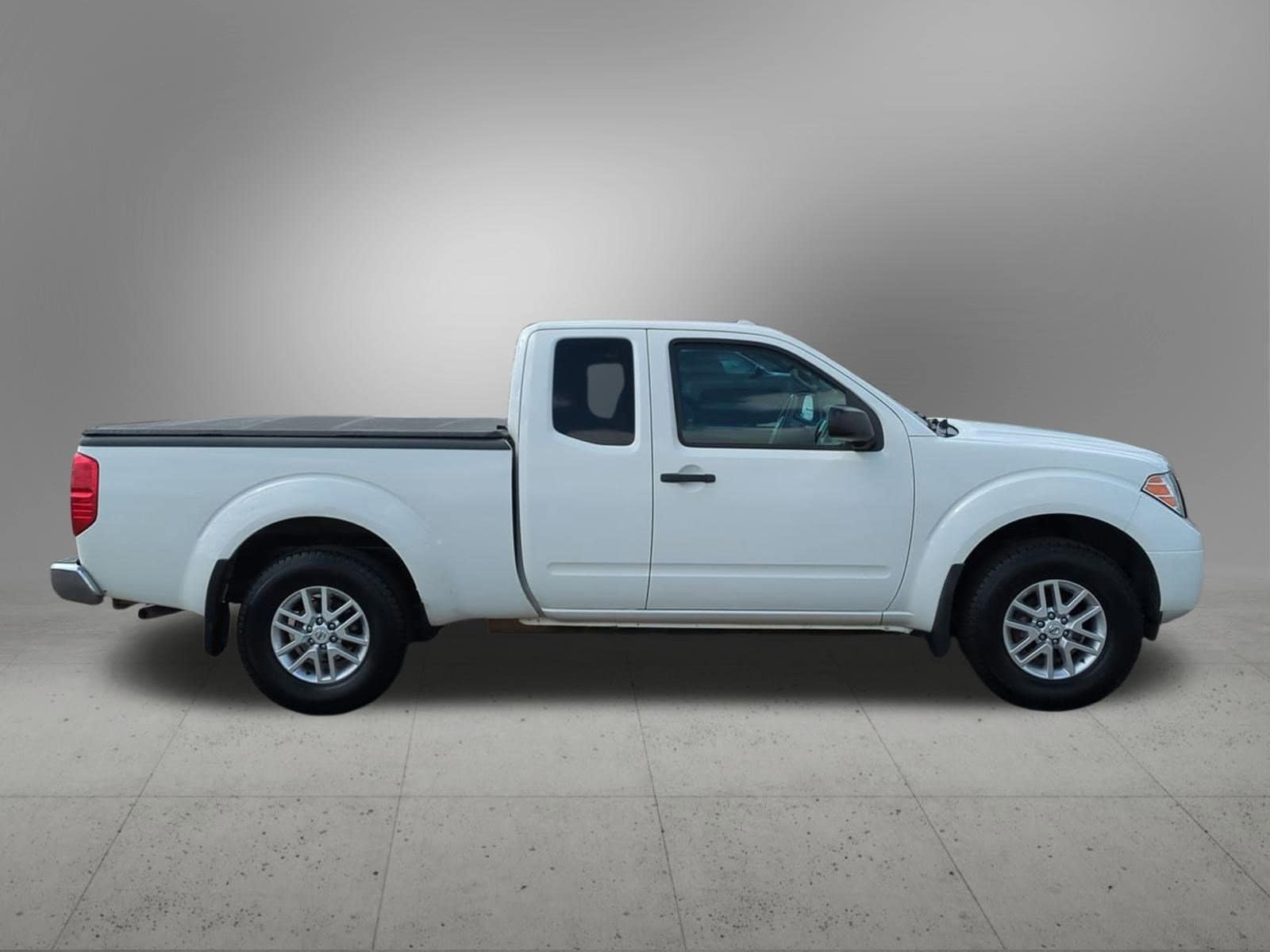 Thumbnail: 2015 Nissan Frontier - 7