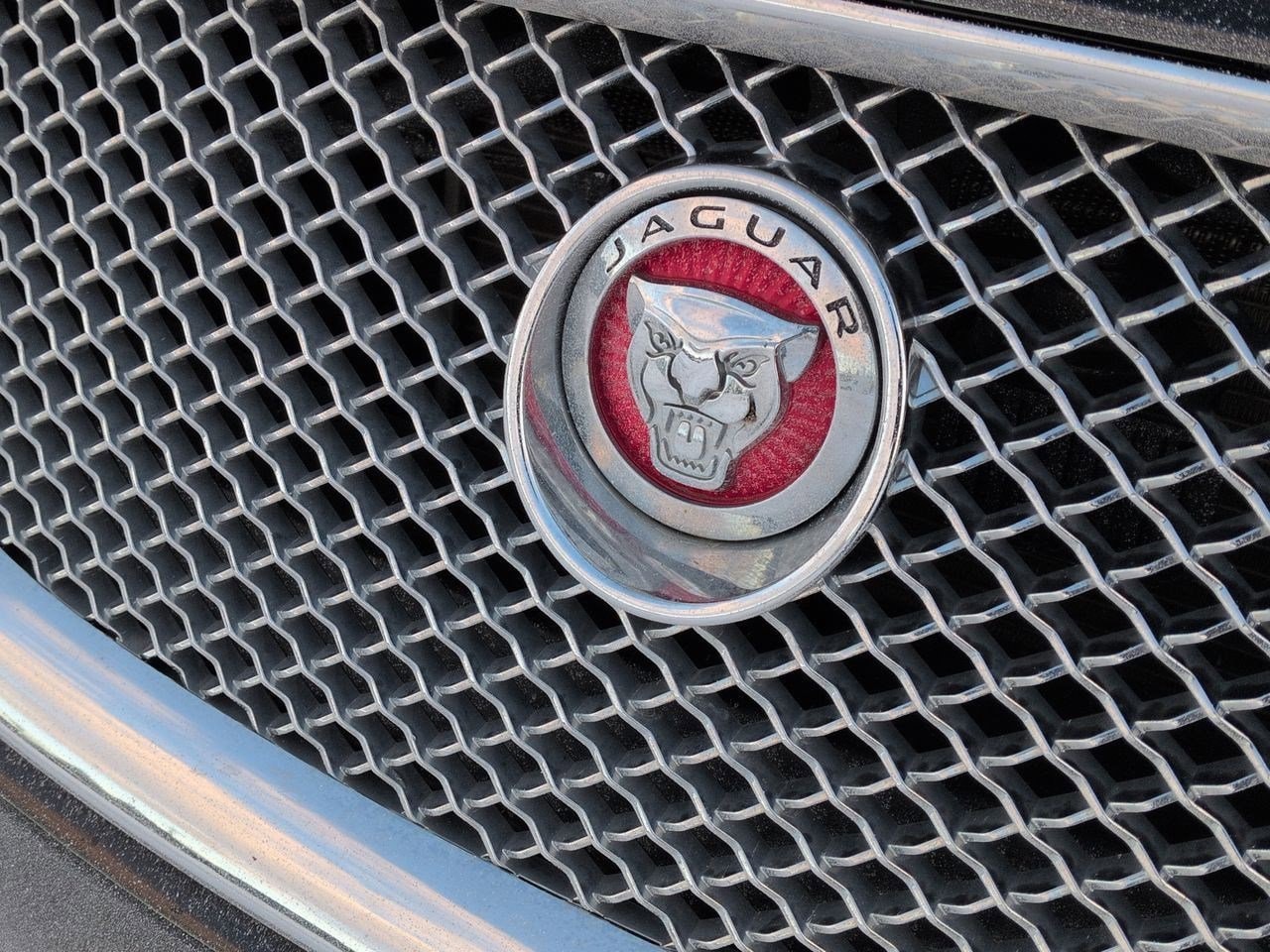 Thumbnail: 2014 Jaguar XF - 8