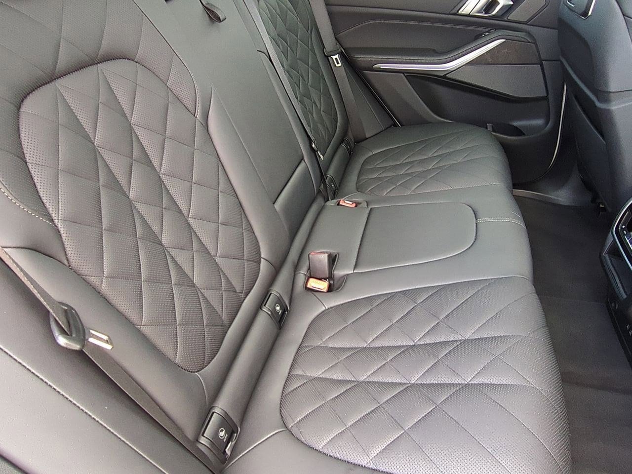 Thumbnail: 2024 BMW X5 - 19