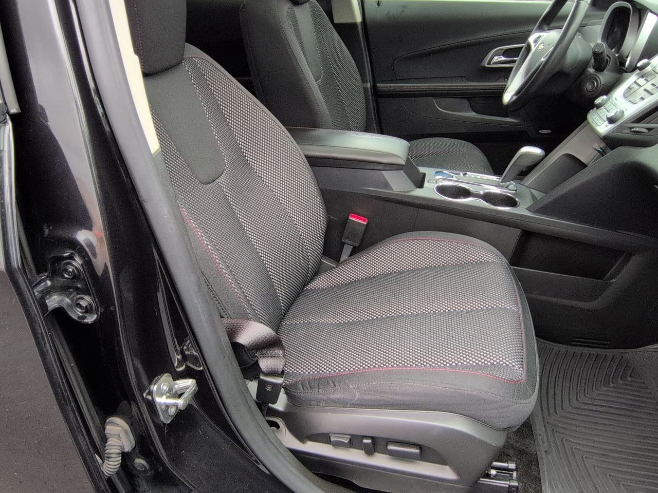 Thumbnail: 2015 Chevrolet Equinox - 21