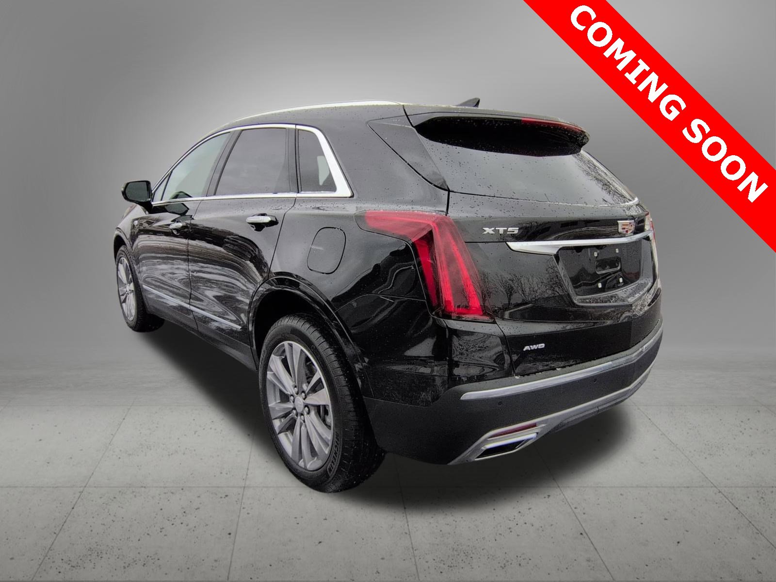Thumbnail: 2025 Cadillac XT5 - 4