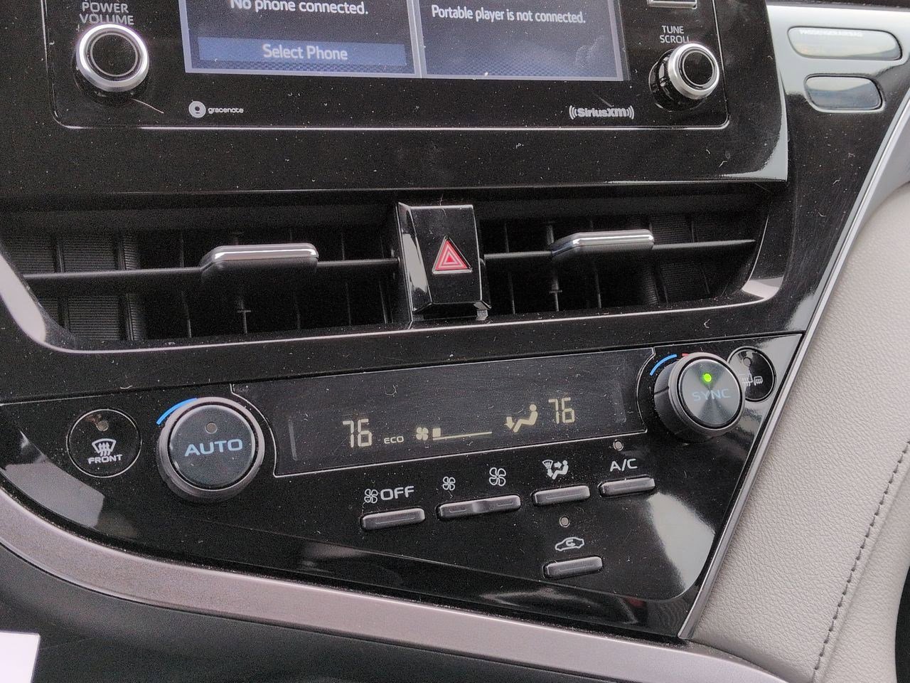 Thumbnail: 2023 Toyota Camry - 27