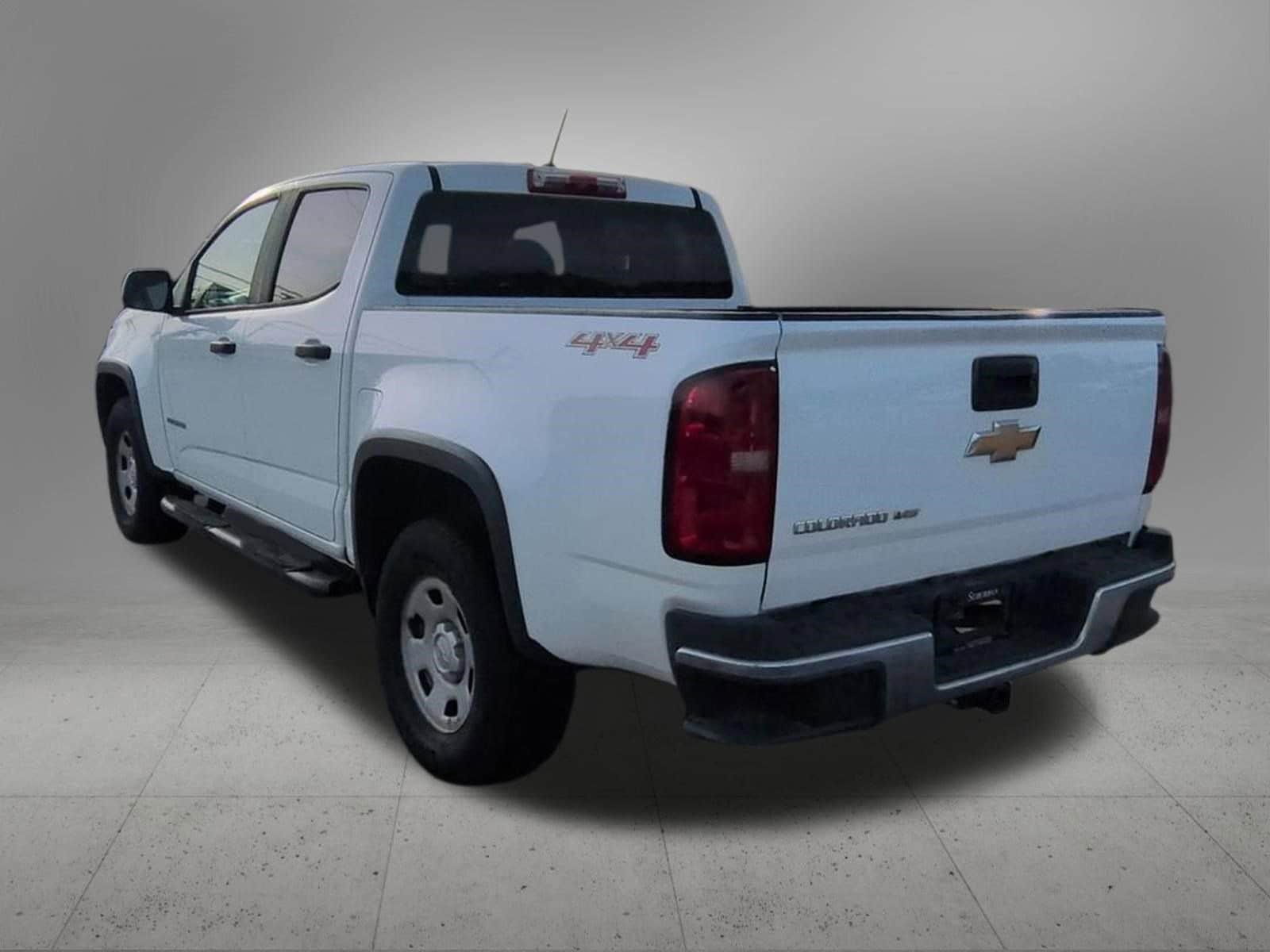 Thumbnail: 2017 Chevrolet Colorado - 4