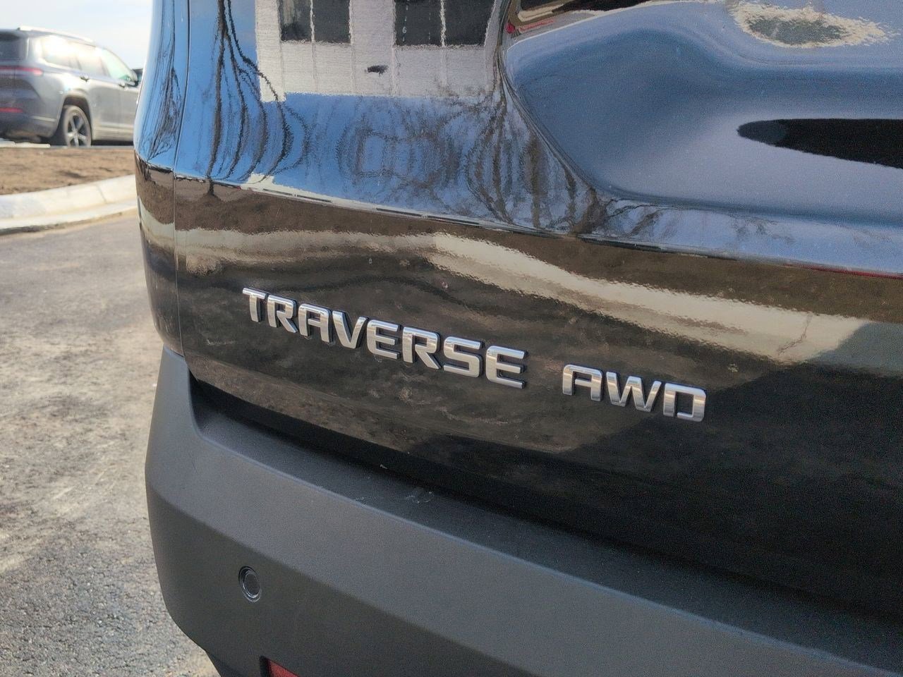 Thumbnail: 2019 Chevrolet Traverse - 12