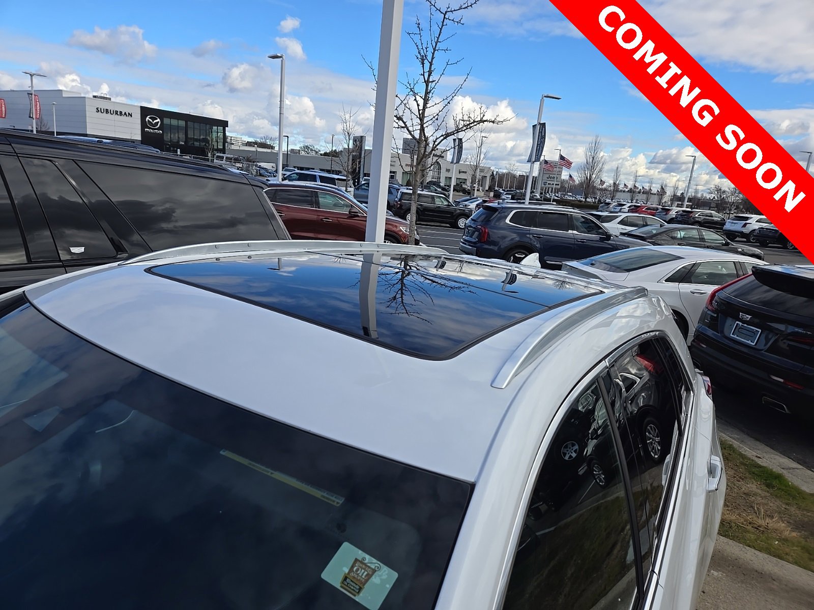 Thumbnail: 2024 Cadillac XT5 - 3