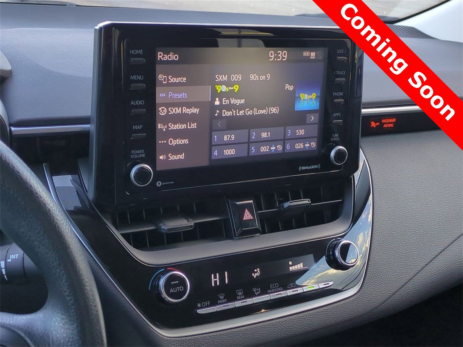 Thumbnail: 2022 Toyota Corolla - 25