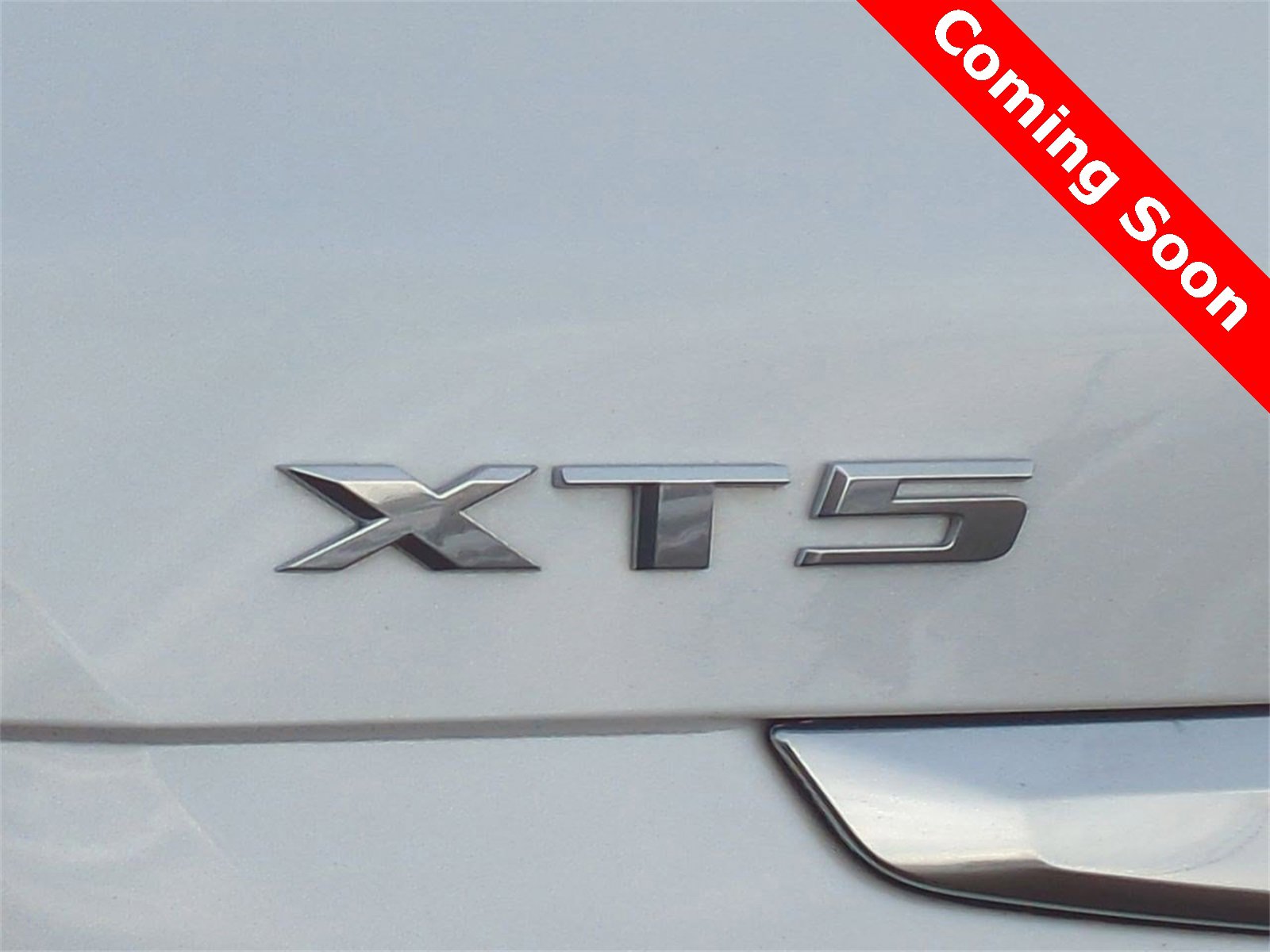 Thumbnail: 2024 Cadillac XT5 - 12