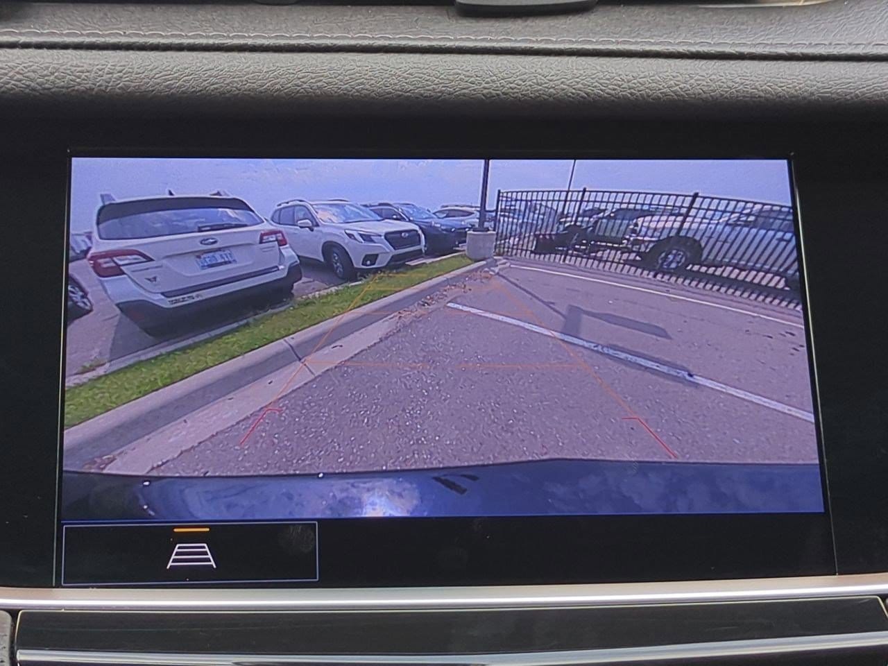 Thumbnail: 2023 Cadillac XT5 - 29