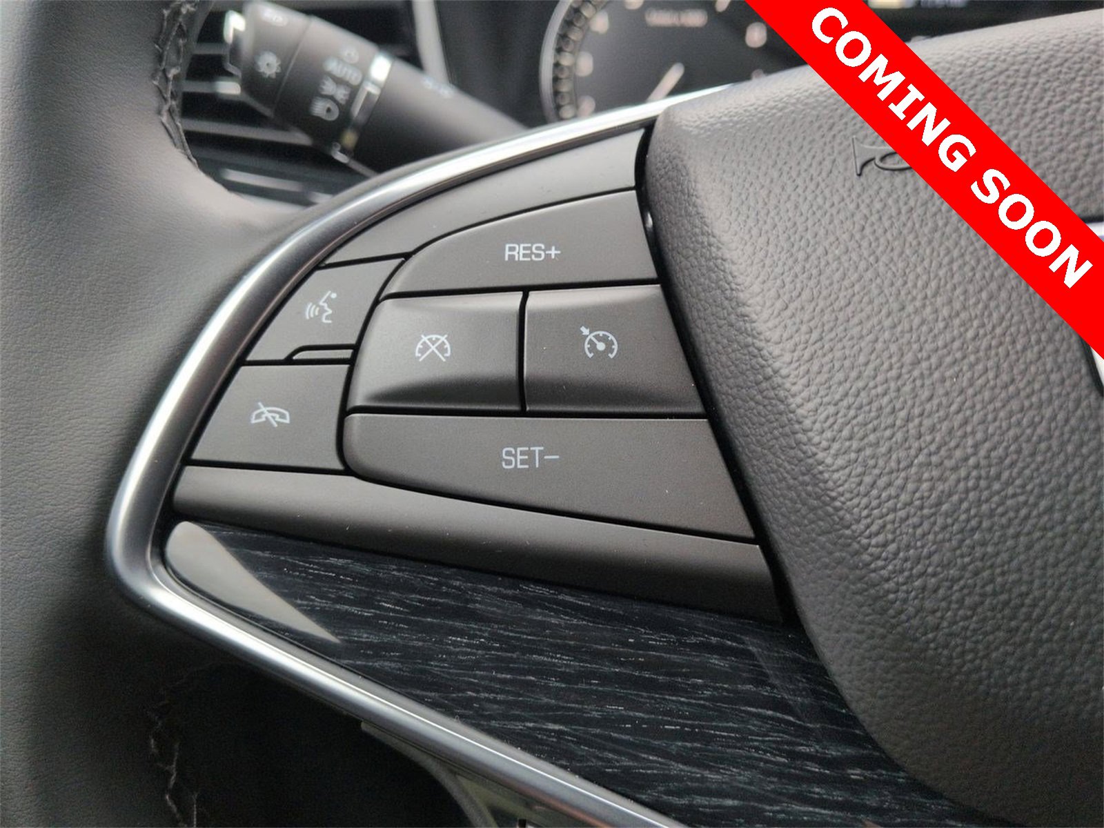 Thumbnail: 2025 Cadillac XT5 - 25