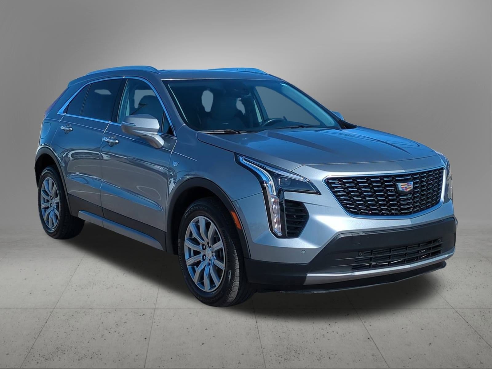 Thumbnail: 2023 Cadillac XT4 - 8