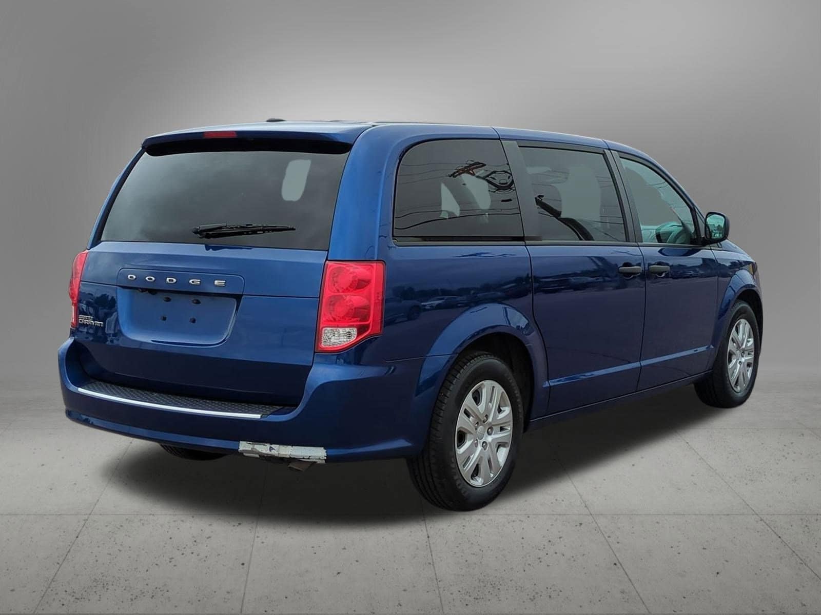 Thumbnail: 2019 Dodge Grand Caravan - 6