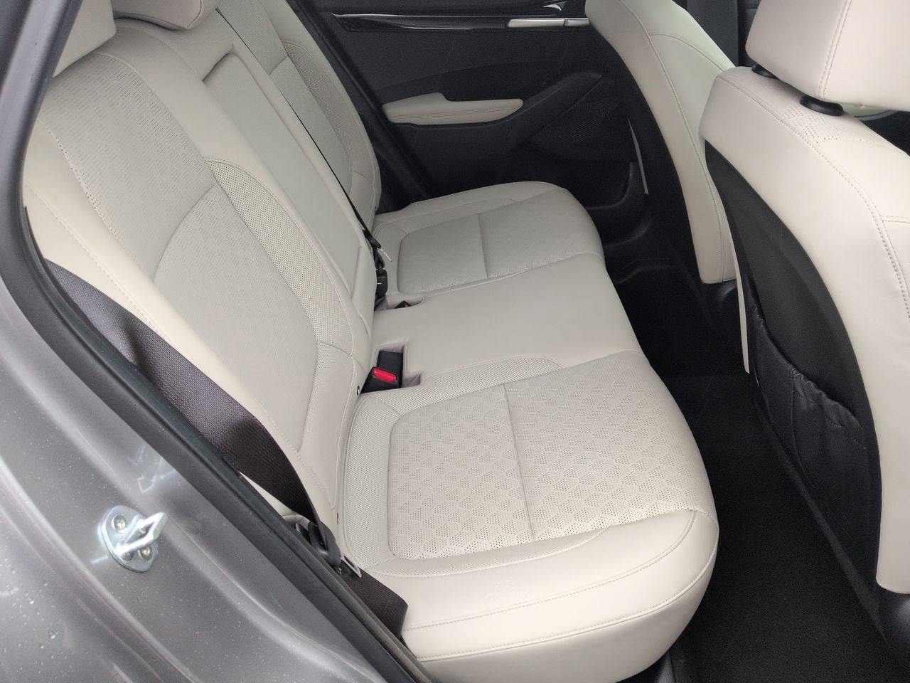 Thumbnail: 2021 Kia Seltos - 21