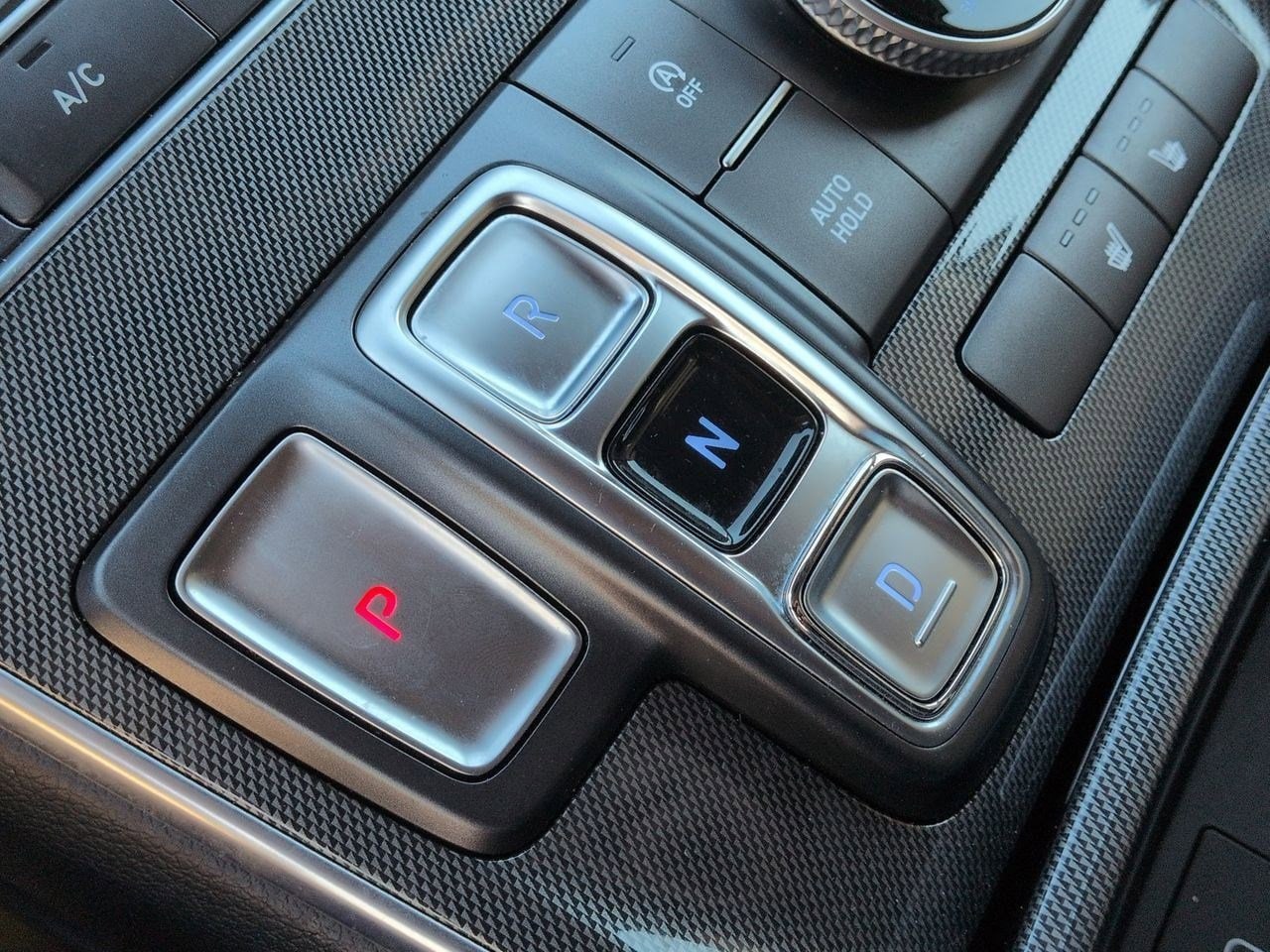 Thumbnail: 2022 Hyundai Santa Fe - 30