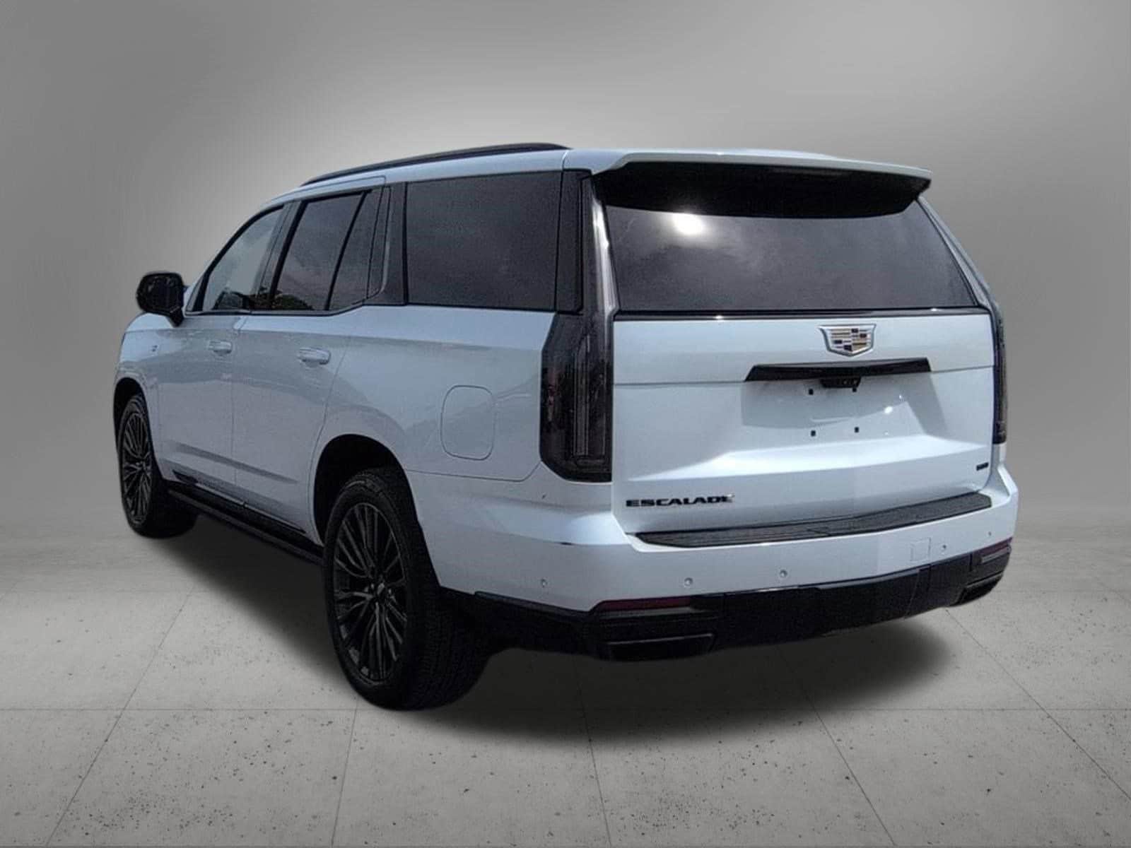 Thumbnail: 2025 Cadillac Escalade - 3