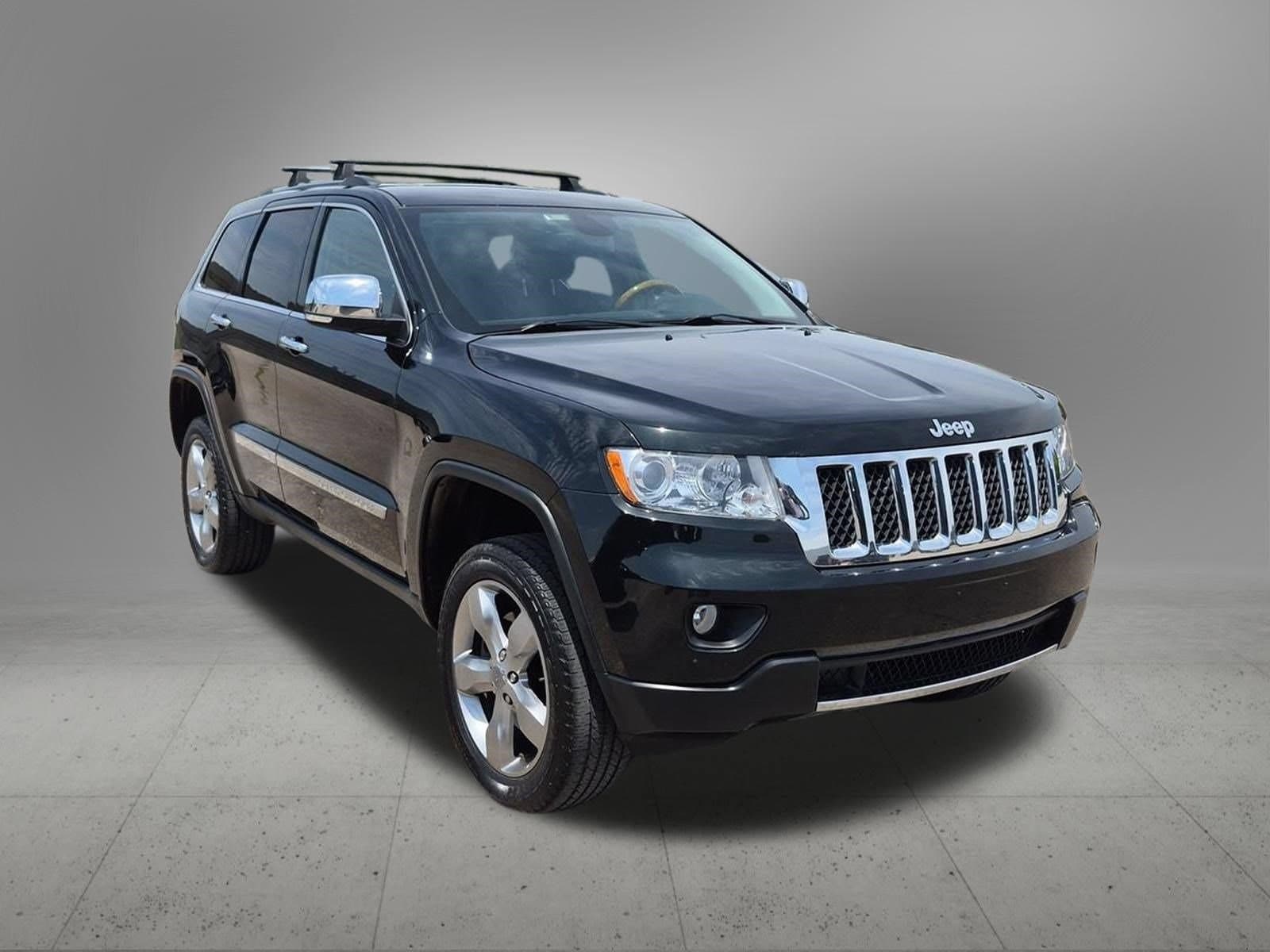 Thumbnail: 2013 Jeep Grand Cherokee - 8