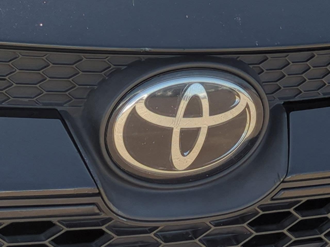 Thumbnail: 2020 Toyota Corolla - 10