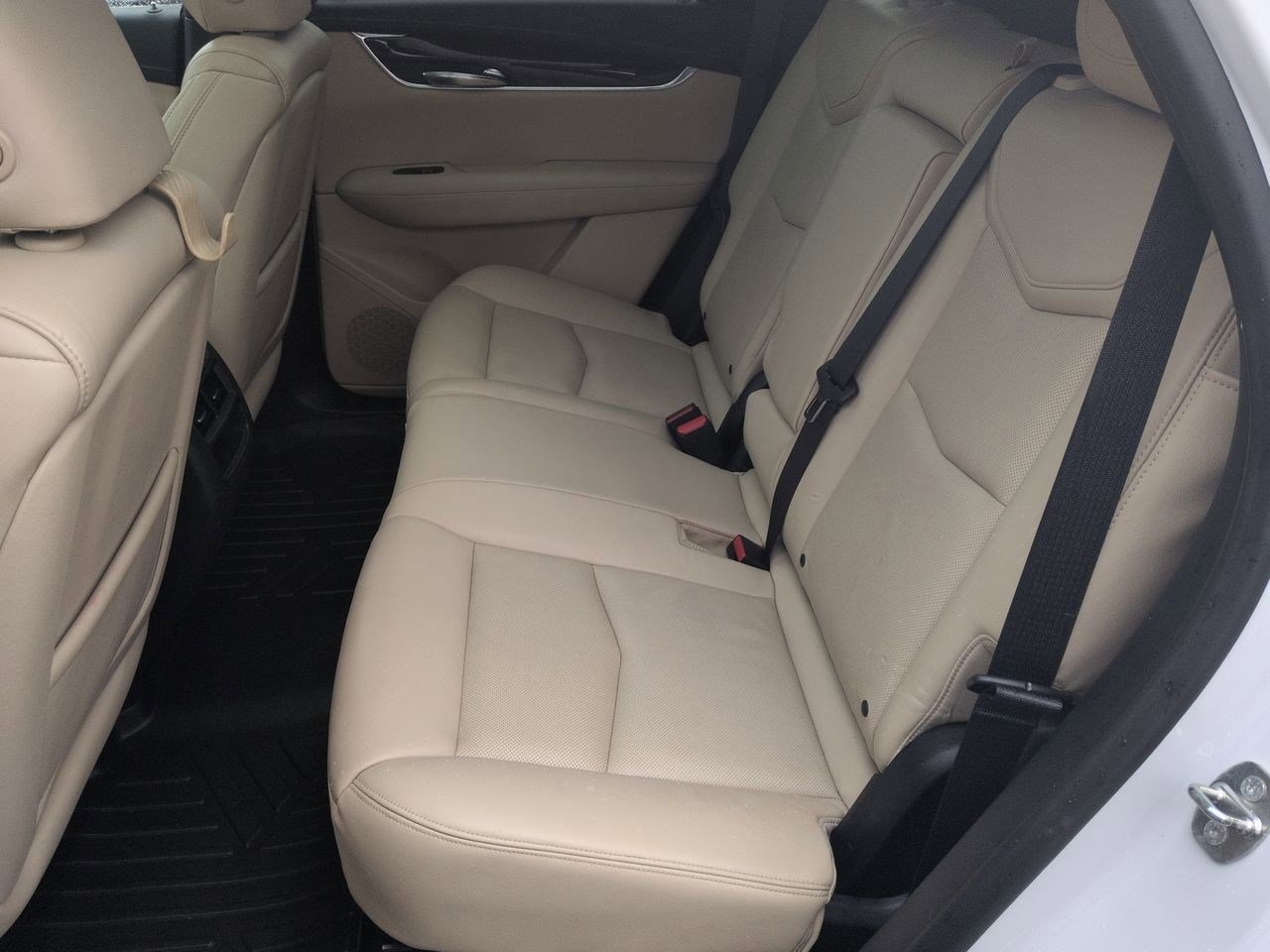 Thumbnail: 2017 Cadillac XT5 - 20