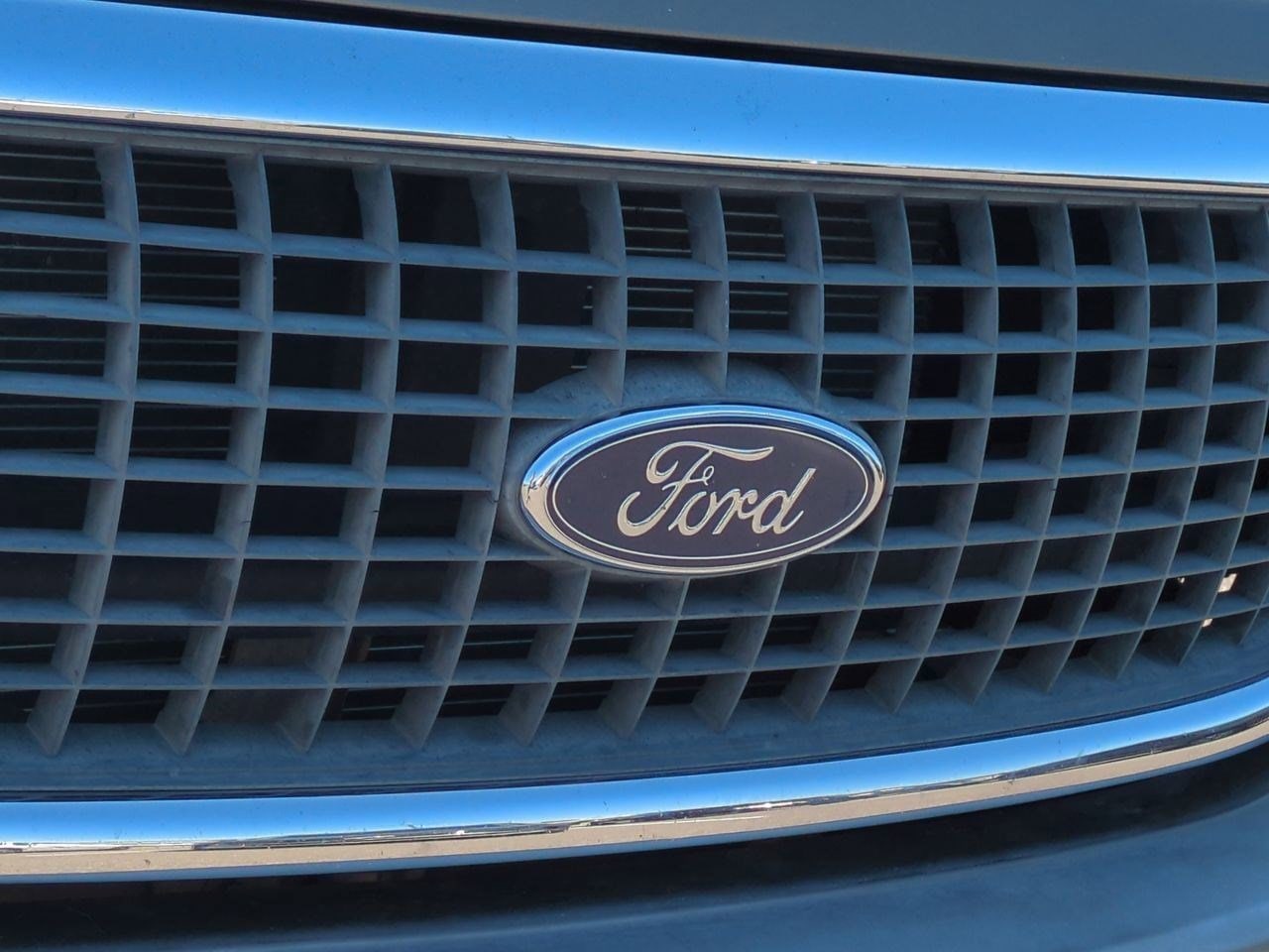 Thumbnail: 2002 Ford Expedition - 10