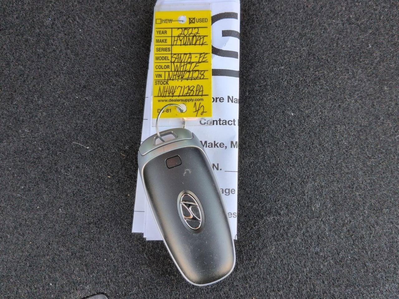 Thumbnail: 2022 Hyundai Santa Fe - 33