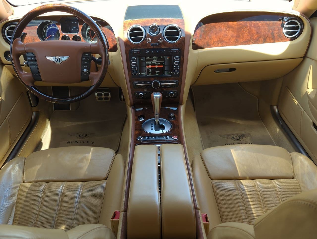 Thumbnail: 2006 Bentley Continental - 13