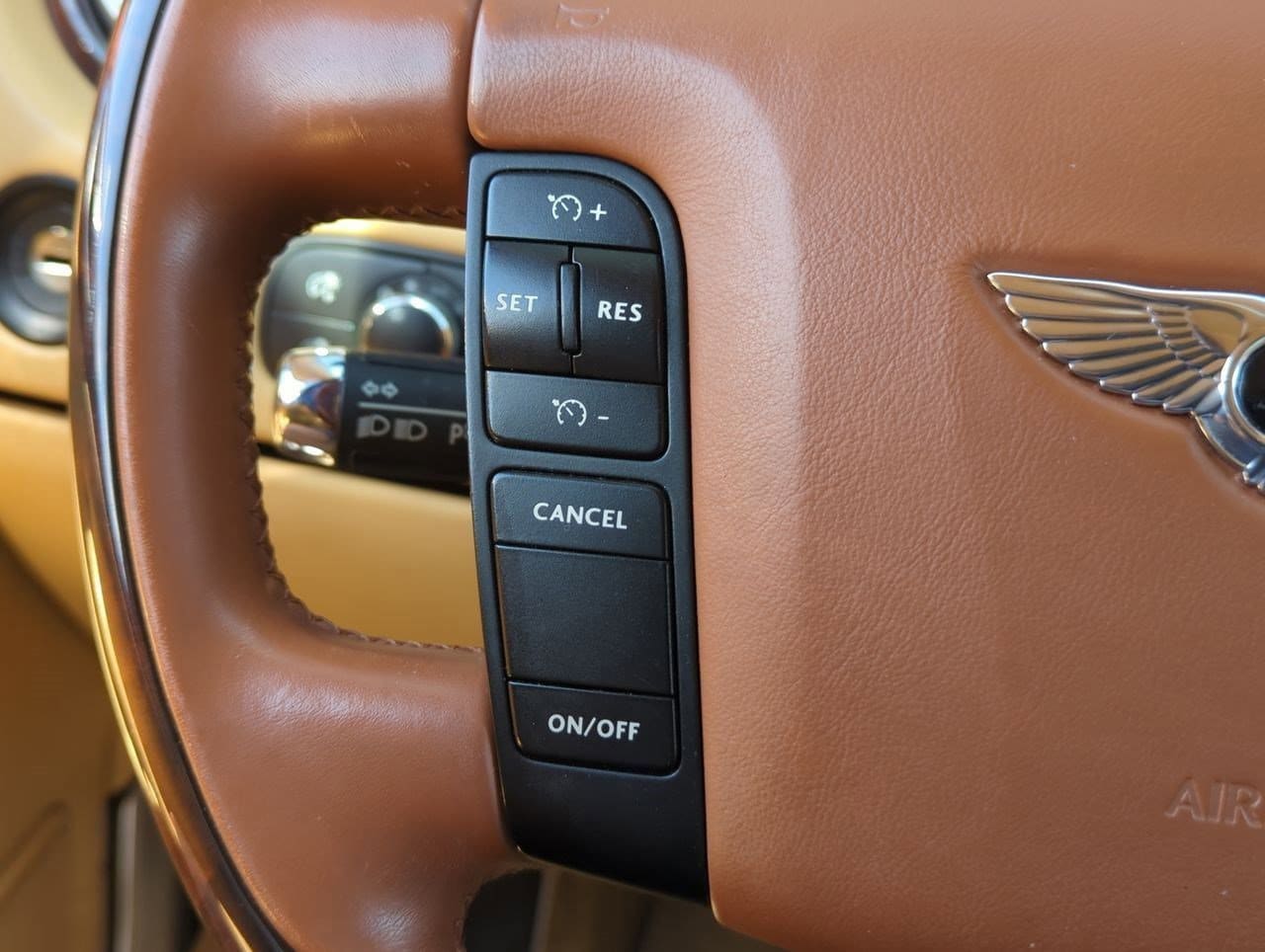 Thumbnail: 2006 Bentley Continental - 23