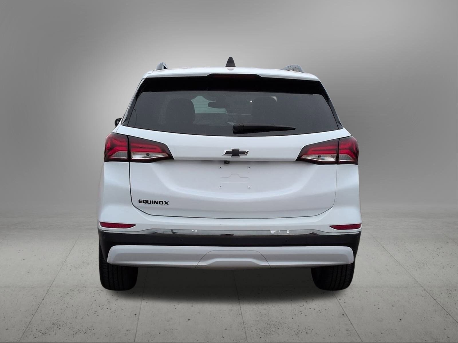 Thumbnail: 2023 Chevrolet Equinox - 5