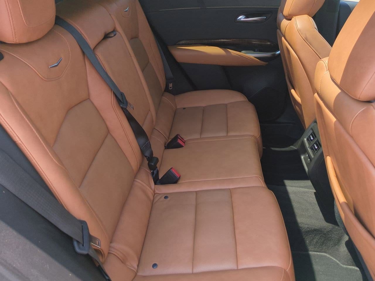 Thumbnail: 2022 Cadillac XT4 - 20