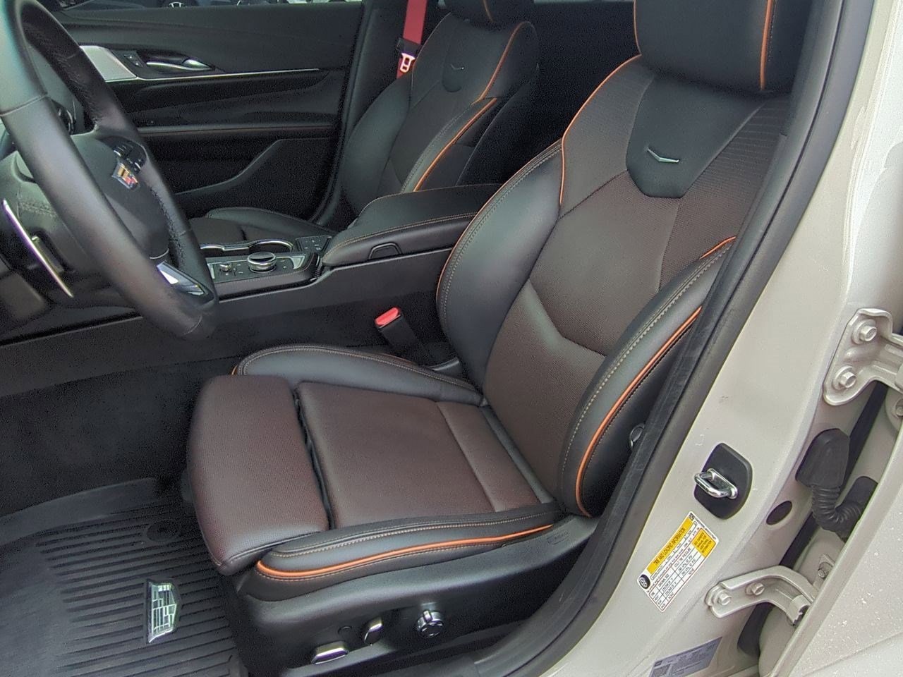 Thumbnail: 2023 Cadillac CT4 - 15