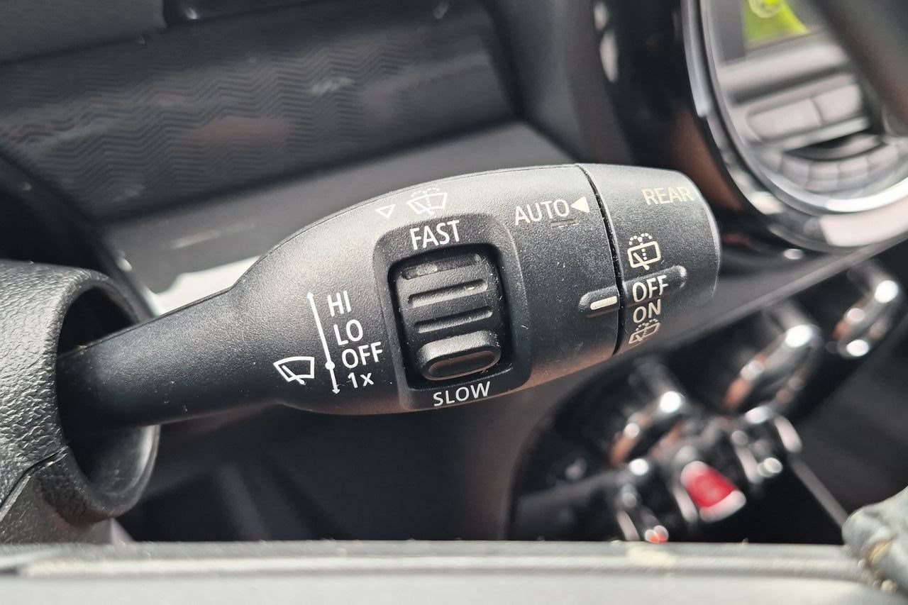 2017 MINI Clubman Base - Photo 25
