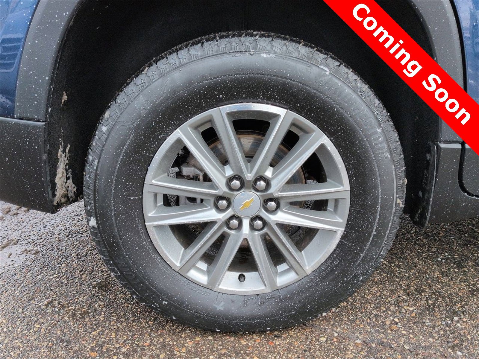 Thumbnail: 2023 Chevrolet Traverse - 13