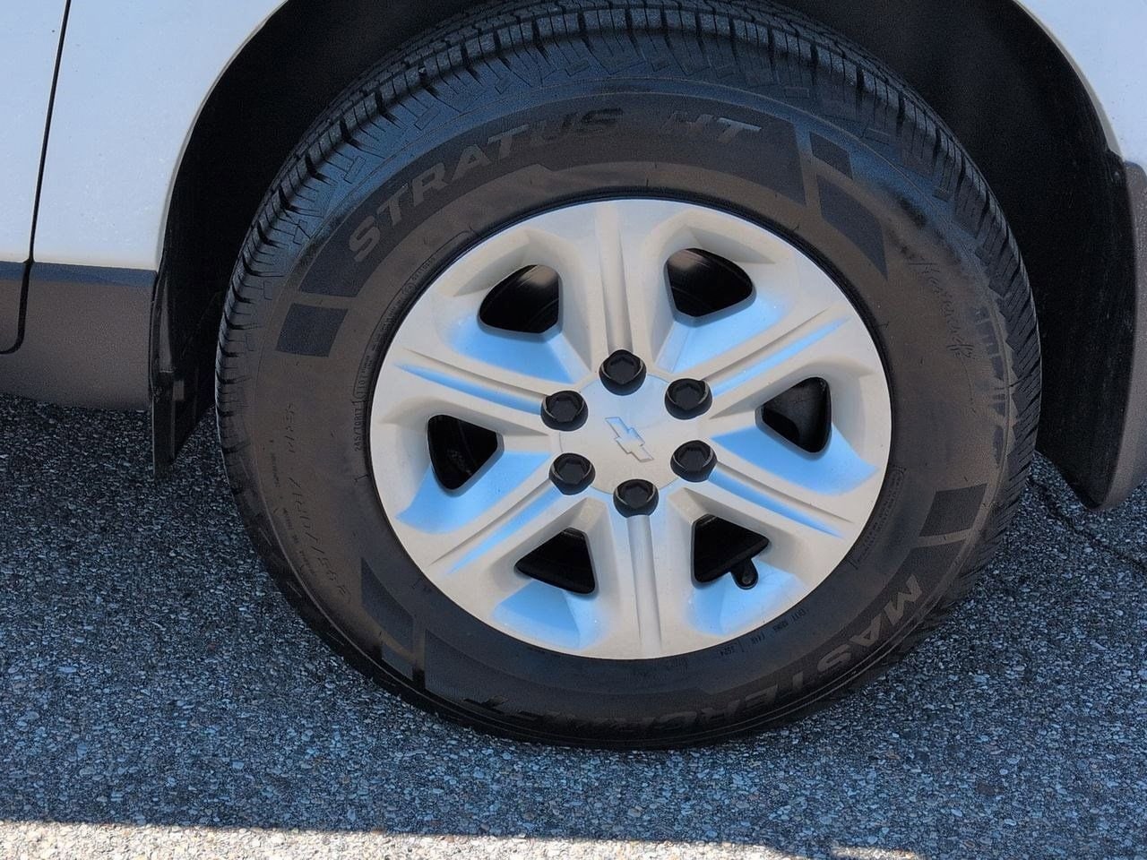 Thumbnail: 2017 Chevrolet Traverse - 12