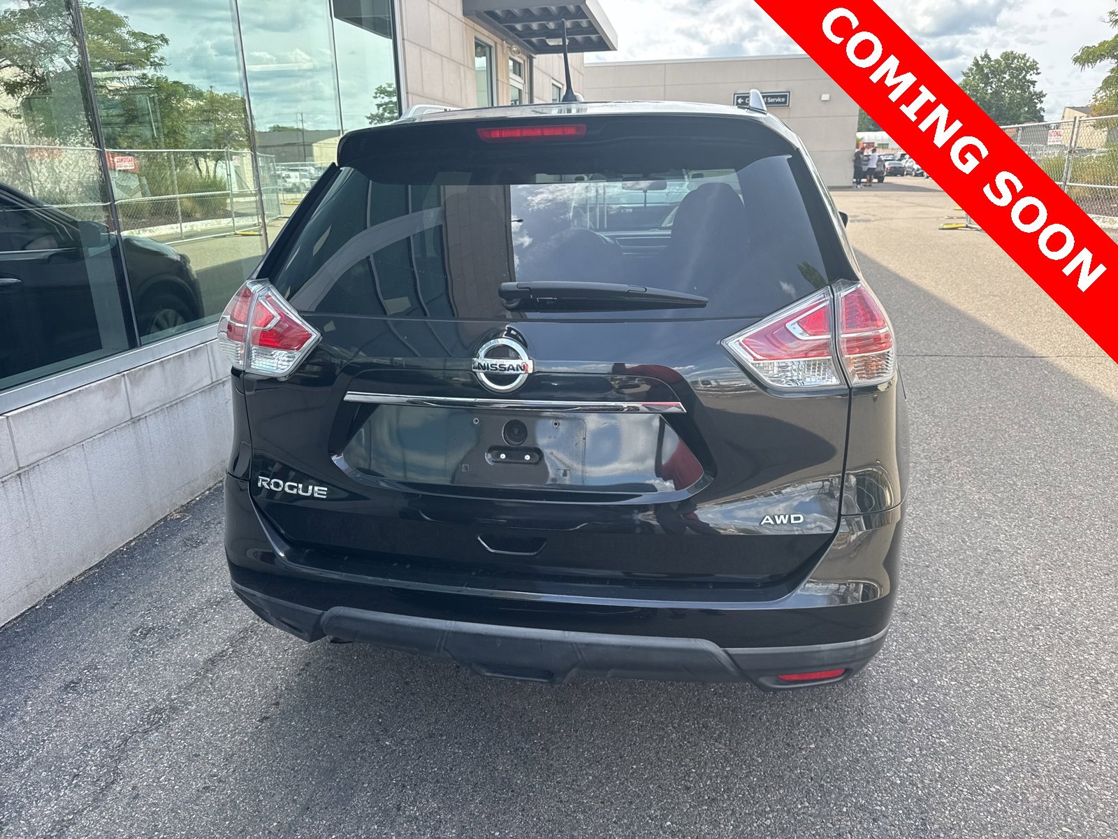 Thumbnail: 2016 Nissan Rogue - 9