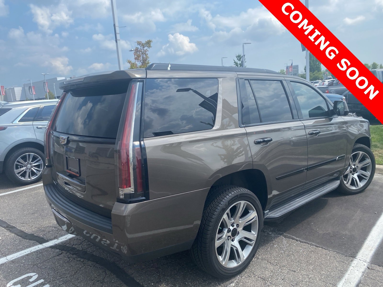 Thumbnail: 2015 Cadillac Escalade - 5