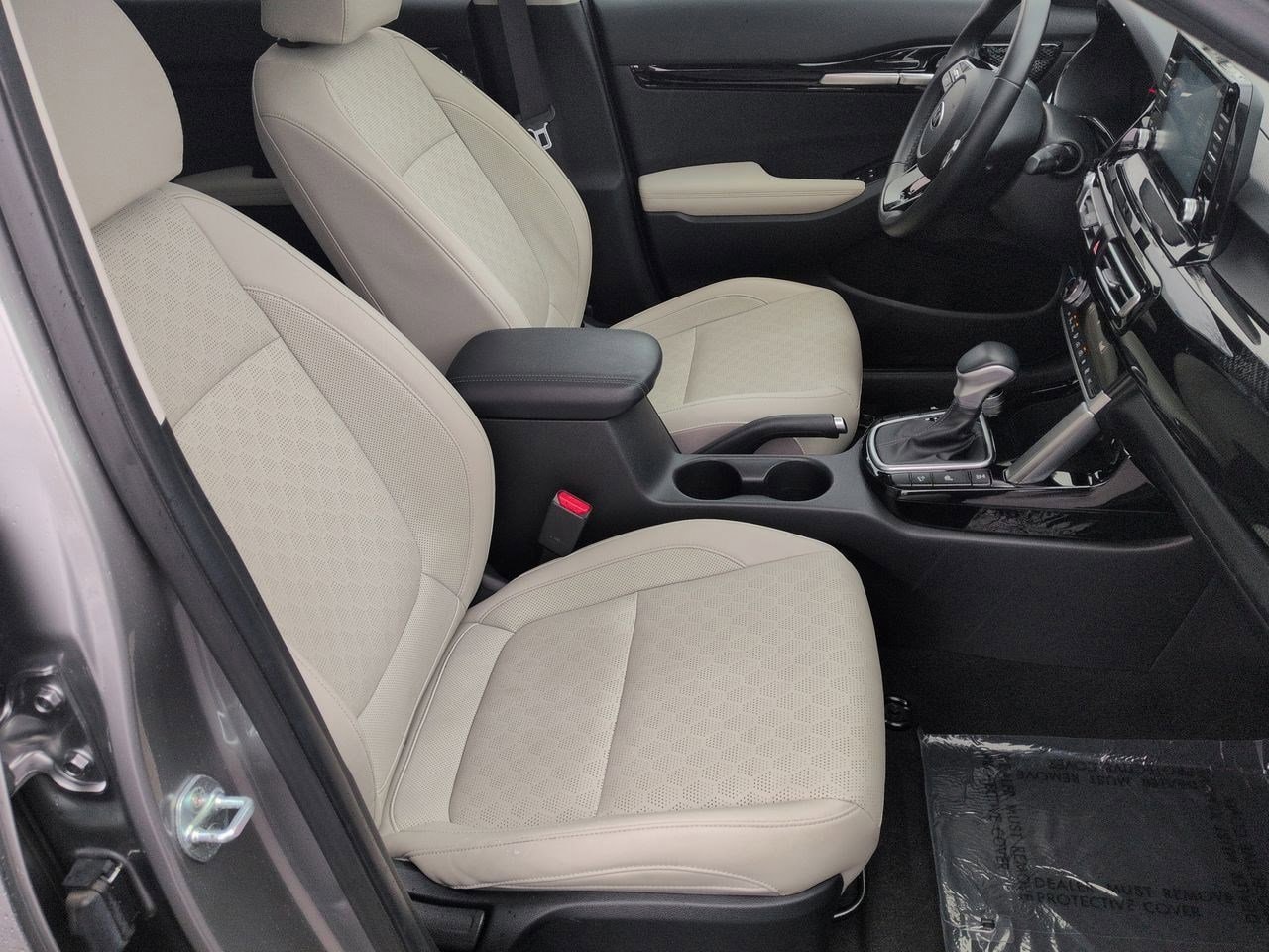 Thumbnail: 2021 Kia Seltos - 23