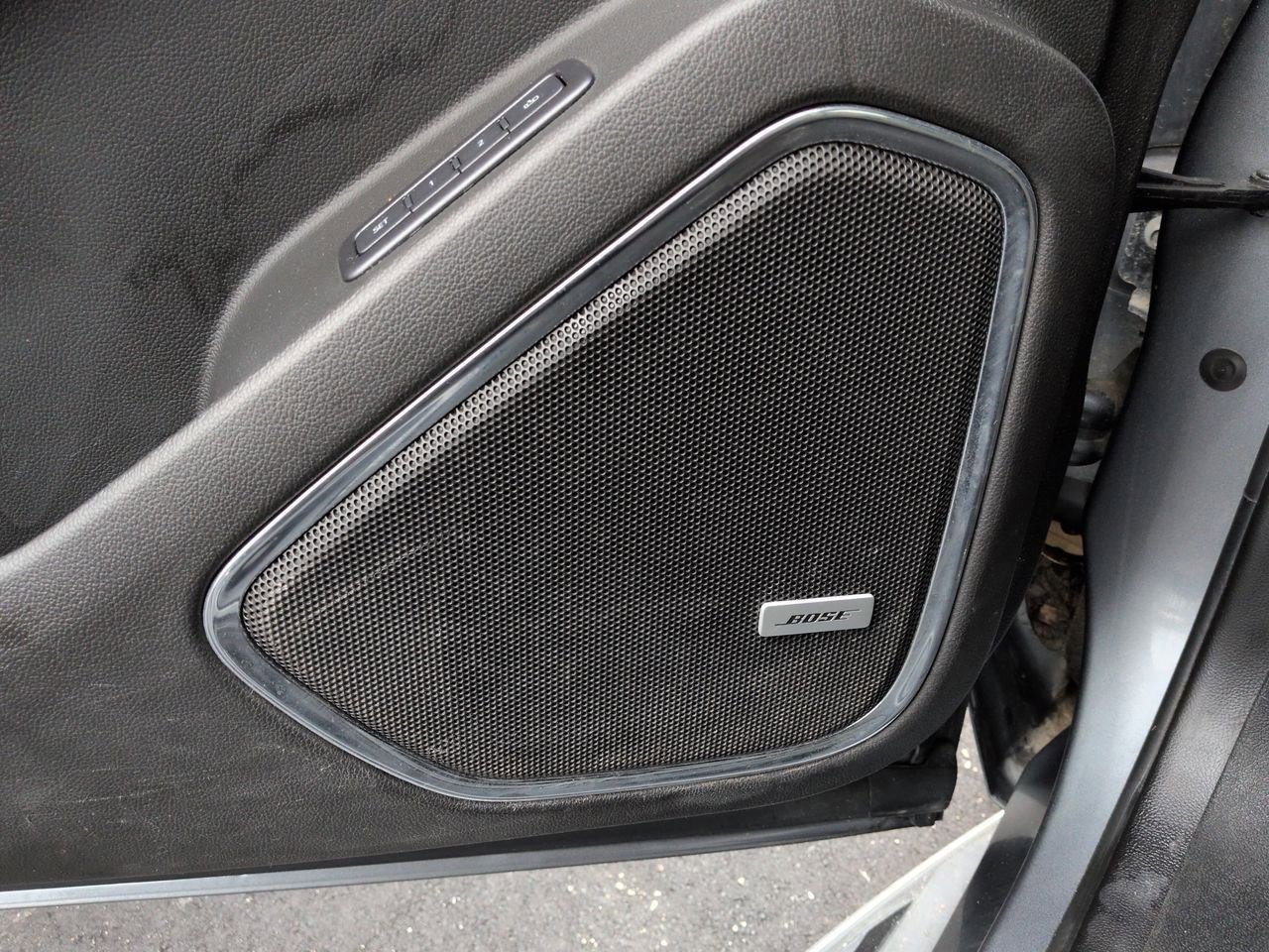 Thumbnail: 2019 GMC Yukon XL - 32