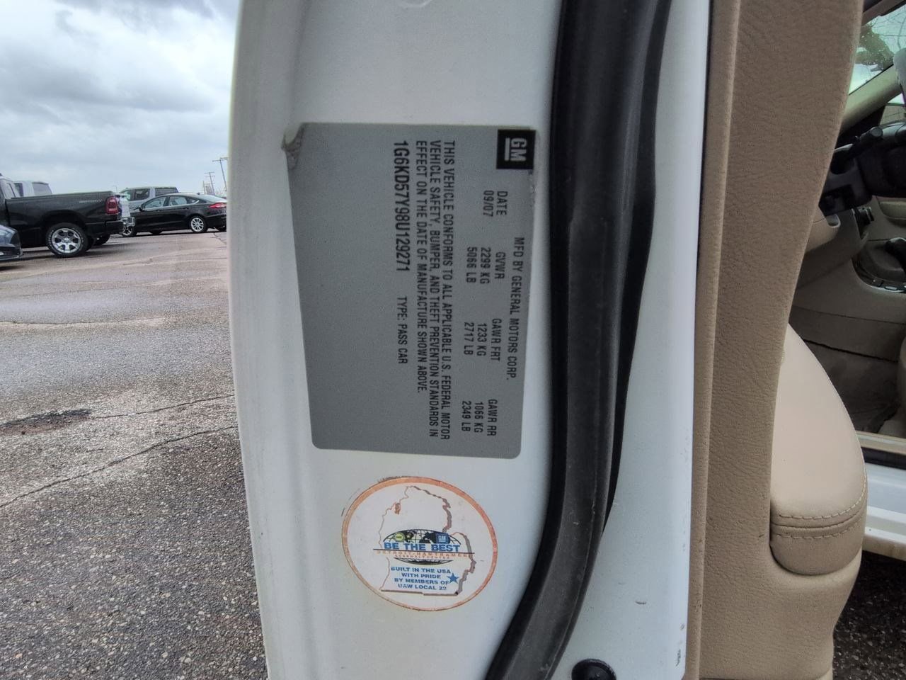 Thumbnail: 2008 Cadillac DTS - 29